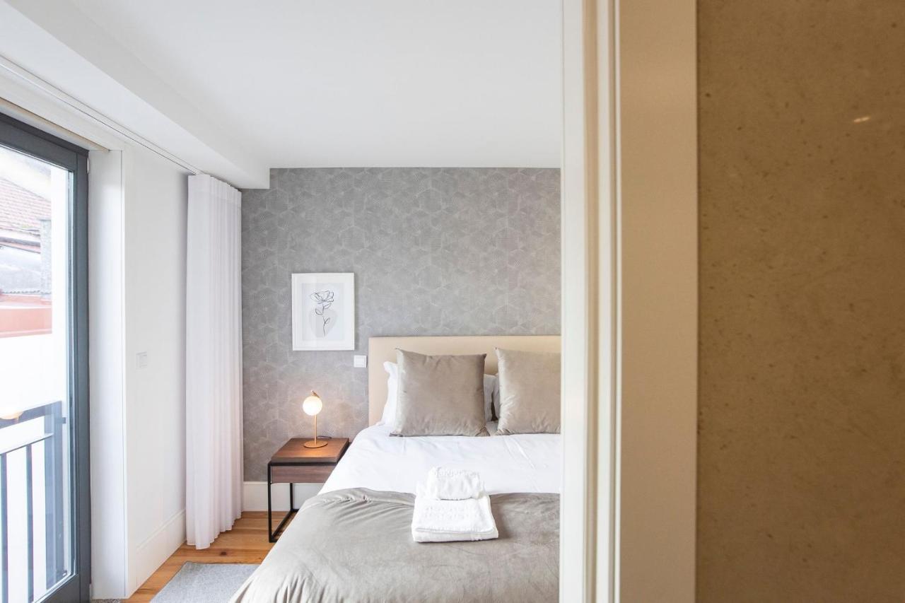 City Center 2Br Flat W/ Ac By Lovelystay Porto Bagian luar foto